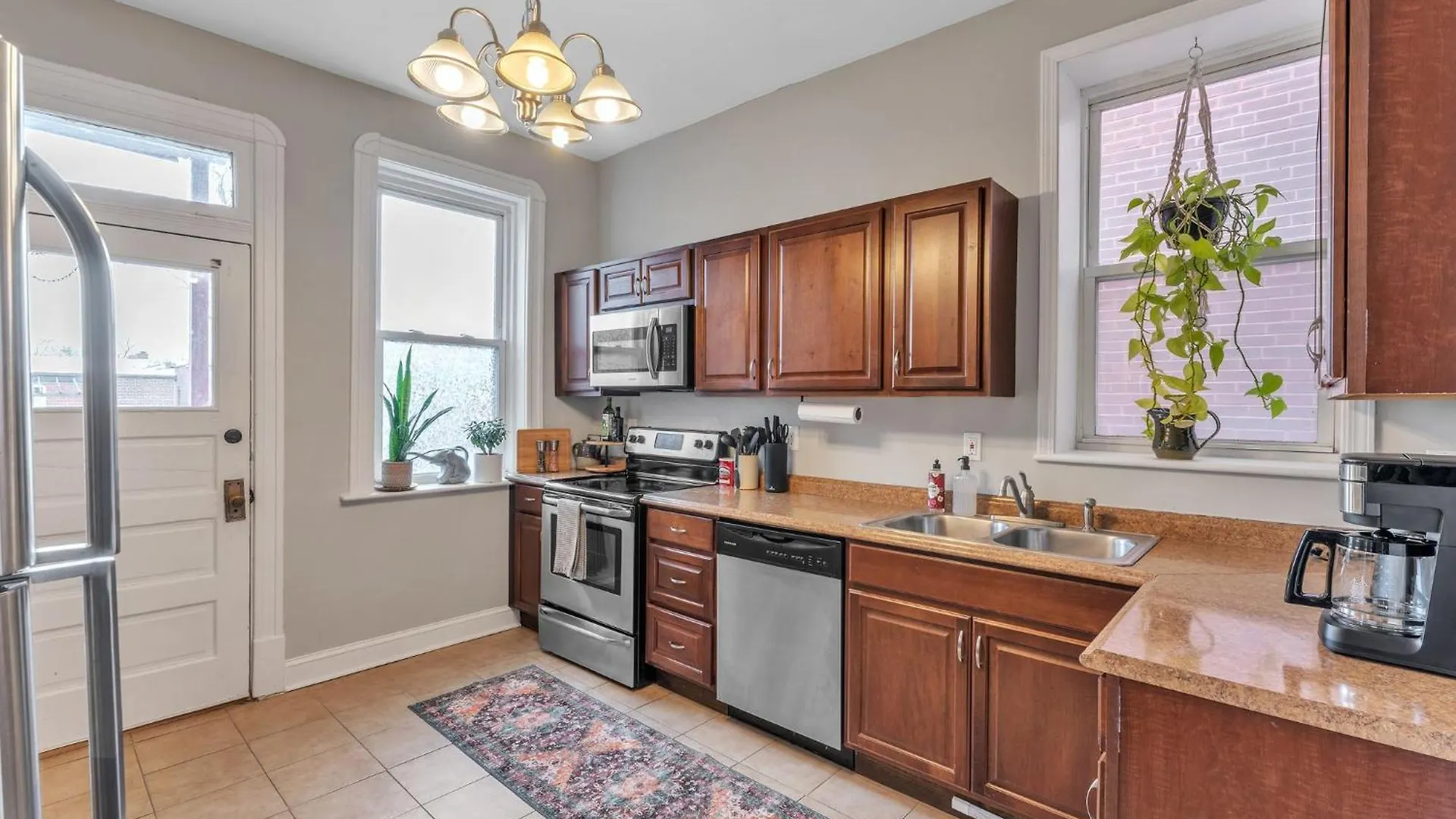 Apartment Chic Stl Townhome Saint Louis